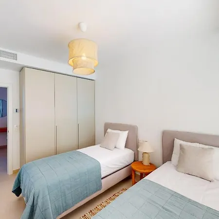 公寓 Stupa Hills Iv F33g - Superb Sea View 贝纳尔马德纳